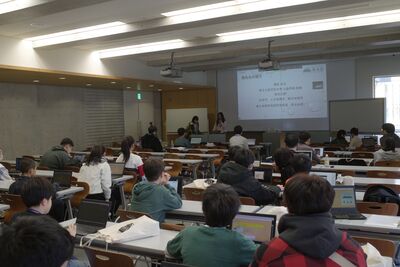 張先生による講義の様子